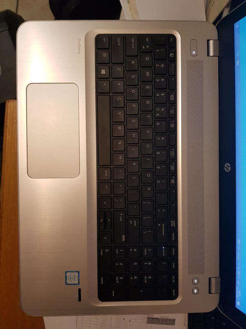 HP Probook 450 G4 i7-7500U 2.7Ghz, 8GB, 256GB SSD, Win 10 Pro Excellent condition