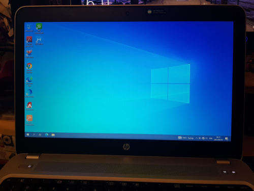 HP Probook 450 G4 i7-7500U 2.7Ghz, 8GB, 256GB SSD, Win 10 Pro Excellent condition