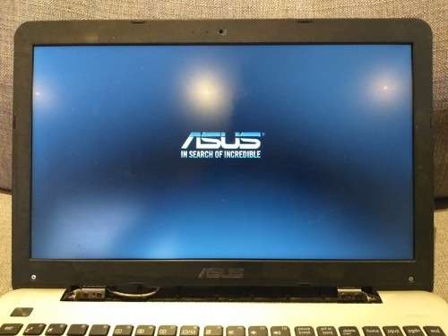 Asus i5-5200u laptop 2.2Ghz CPU 4GB RAM 1TB HDD Win 10 Pro