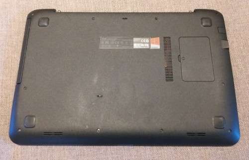 Asus i5-5200u laptop 2.2Ghz CPU 4GB RAM 1TB HDD Win 10 Pro