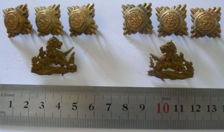 Rhodesia BSAP Chief Inspector rank pips (6 pips) + pair of brass collar badges