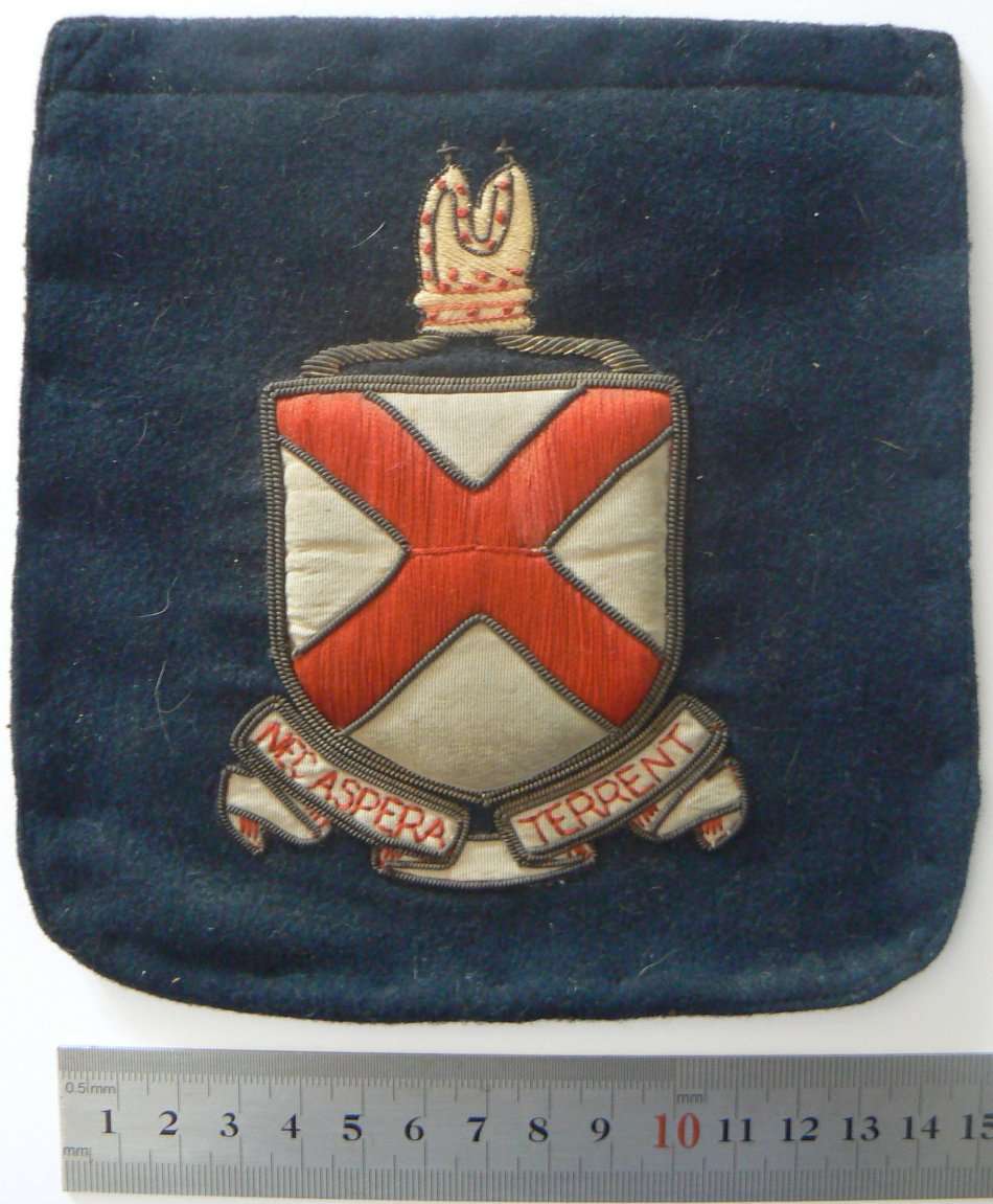 WW2-era Old Andrean large embroidered shield patch, buttons and cufflinks