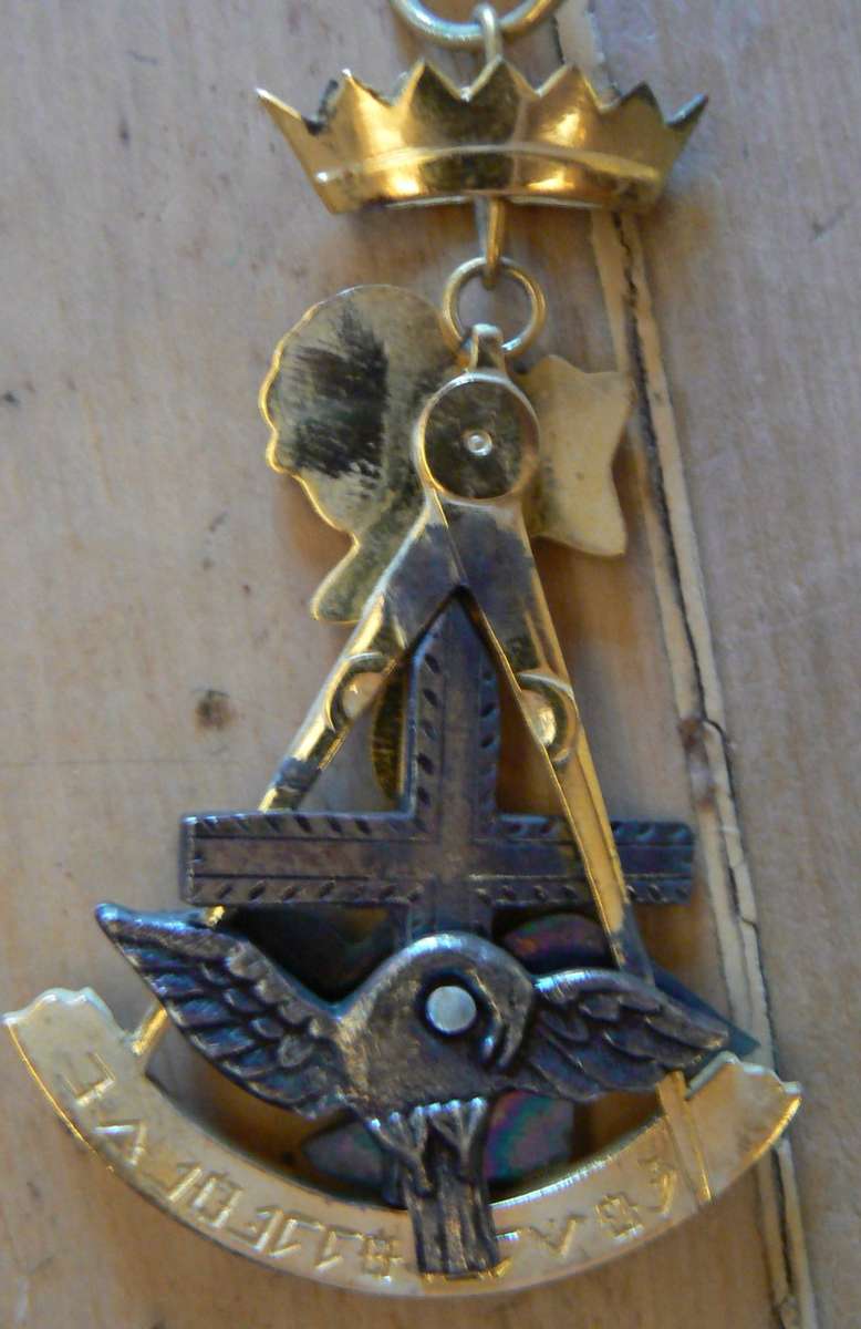 Freemason 18th Degree Rose Croix 2-sided apron, collar and jewel - looks unused