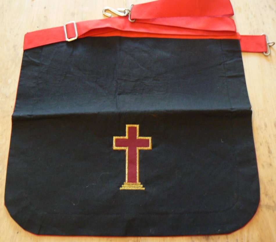 Freemason 18th Degree Rose Croix 2-sided apron, collar and jewel - looks unused