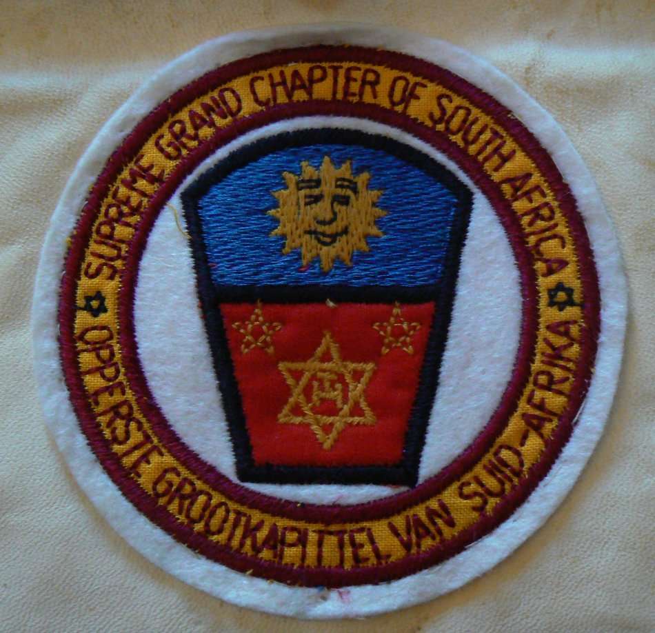 Freemason Royal Arch Supreme Grand Chapter of SA apron and sash, with badge