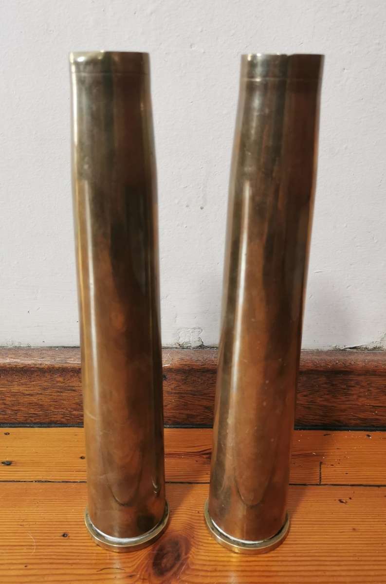 Pair of 40mm Mk4 British Bofors anti-aircraft gun shells 1952