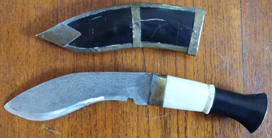 Vintage Nepalese kukri gurkha knife with wood and brass scabbard