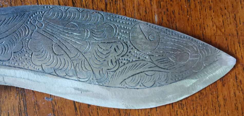 Vintage Nepalese kukri gurkha knife with wood and brass scabbard