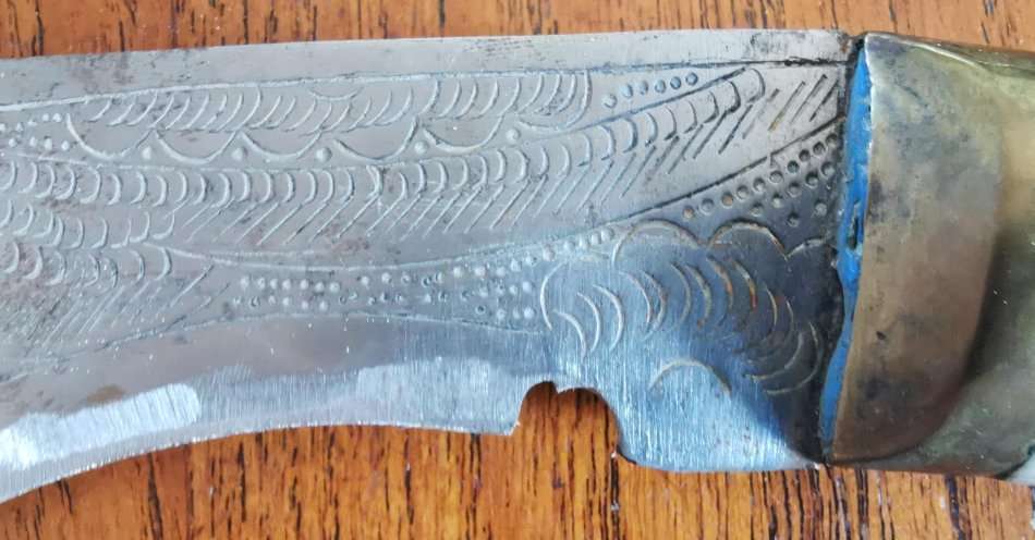 Vintage Nepalese kukri gurkha knife with wood and brass scabbard