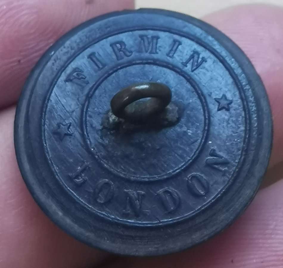 Lot of 7 King`s African Rifles composite buttons