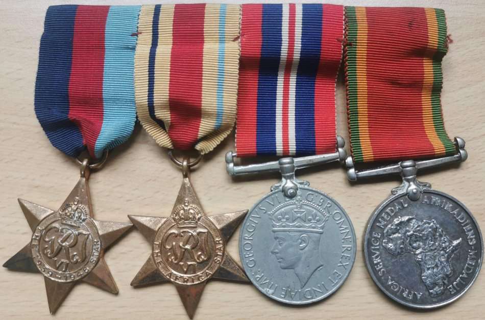 Group of 4 WW2 medals issued to L.D. Osler 82435