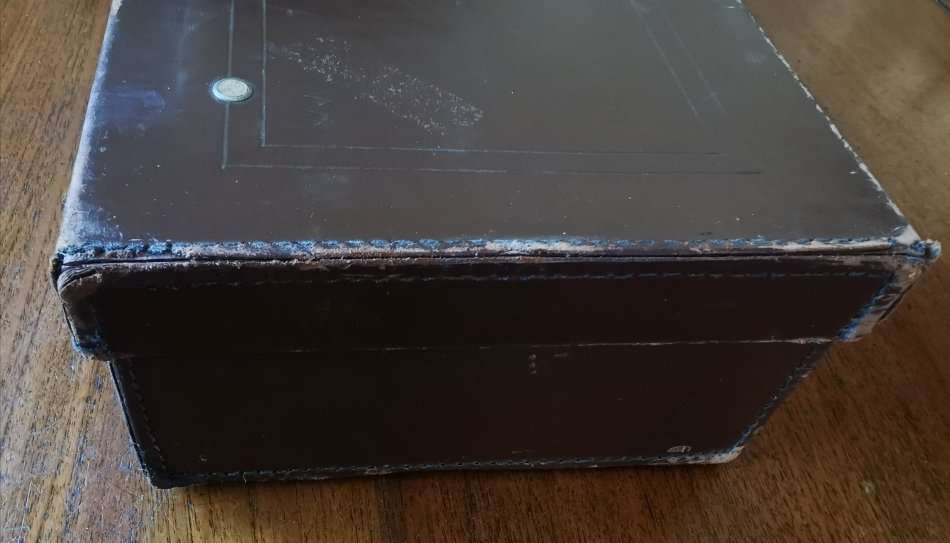 Vintage Ripley and Co large freemason leather case with original keys