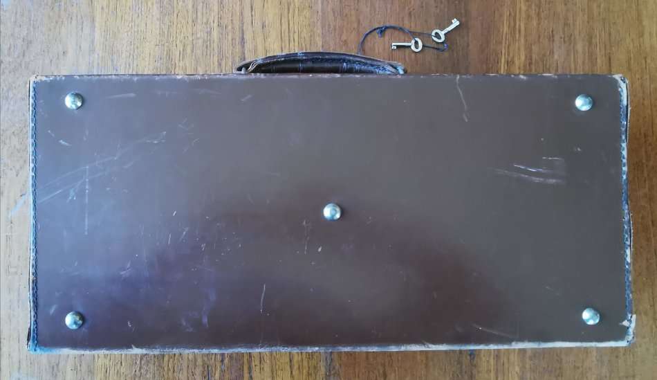 Vintage Ripley and Co large freemason leather case with original keys