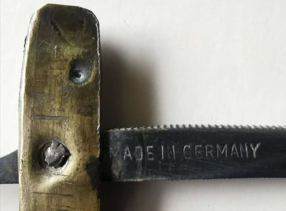 Old SA Railways Riteha straight cutthroat razor made in Germany