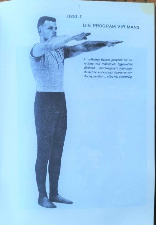 SADF 1970s  Afrikaans Fitness Training Booklet for men over 35