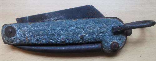 Large British naval jack knife by Joseph Rogers