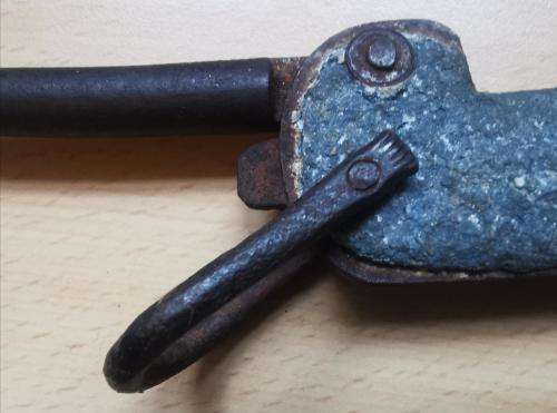 Large British naval jack knife by Joseph Rogers