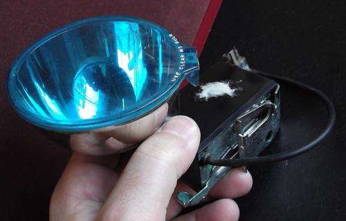 Polaroid flash 268 - requires clear M3 bulb