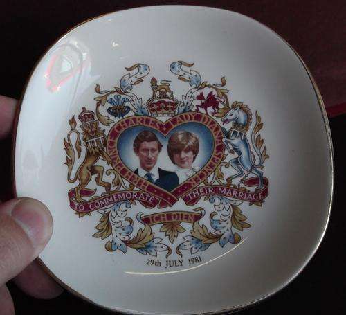 Charles & Diana wedding, 1981 - trinket bowl/wall plate