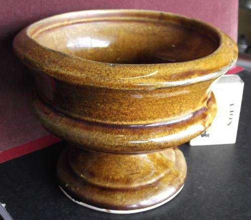 Pot plant holder/flower basket pottery