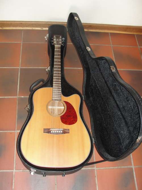 Cort MR710F Acoustic Electric Guitar [AS NEW] - Includes Free Hard Case
