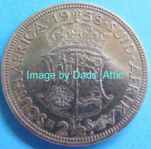 ***BEAUTIFUL  50% SILVER HALF CROWN FROM 1958!!!(#17)