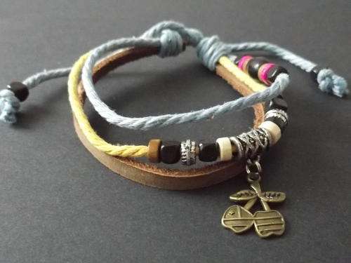 UNISEX 3 STRING LEATHER BRACELET