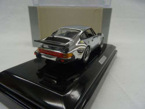 Porsche 911 Turbo - 1976 - Chrome - Ltd Edition 1573 of 1976 pieces