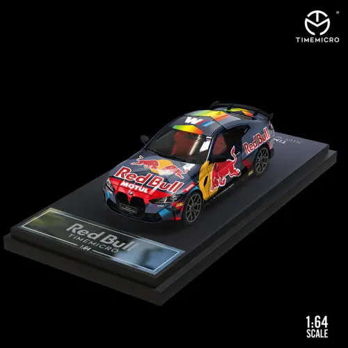 BMW M4 - Red Bull - Blue