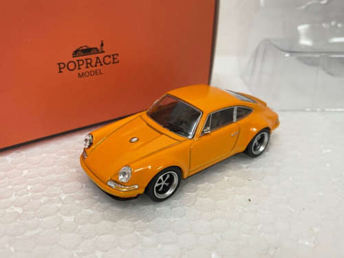 Porsche Singer 911 (964) - Orange