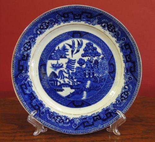WILLOW PATTERN PLATE