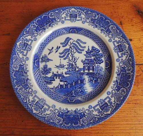 STAFFORDSHIRE BLUE & WHITE PLATE - " OLD WILLOW " - 24.5cm