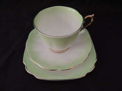 ROYAL ALBERT TRIO - GREEN