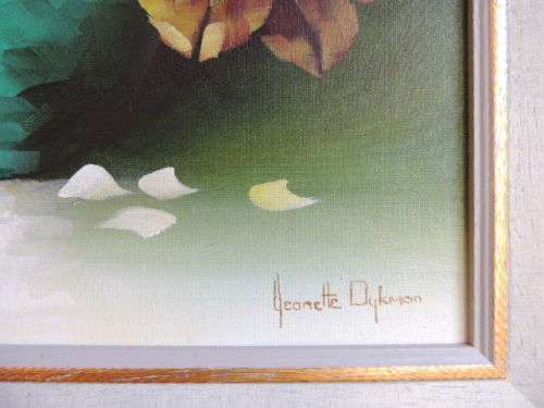 JEANETTE DYKMAN OIL ON BOARD - CREAM ROSES