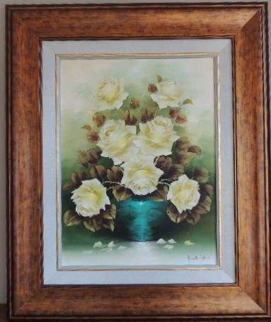 JEANETTE DYKMAN OIL ON BOARD - CREAM ROSES