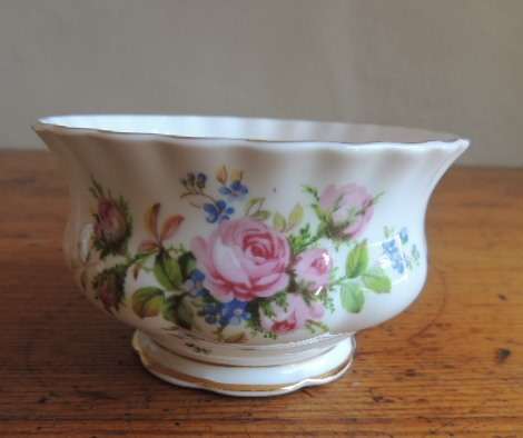 ROYAL ALBERT TEA FOR TWO - "MOSS ROSE"