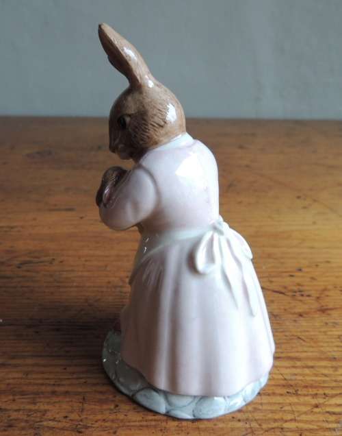 ROYAL DOULTON BUNNYKINS - "MOTHER AND BABY BUNNYKINS" DB 167