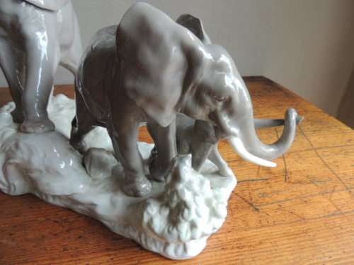 LLADRO ELEPHANT FAMILY GROUP - Simply stunning , Price reduced