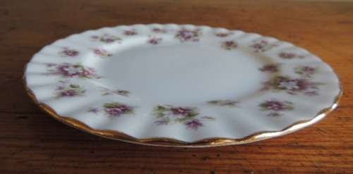 ROYAL ALBERT CAKE PLATE - "SWEET VIOLETS"