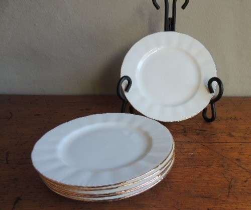 PARAGON DINNER SERVICE - 38 PIECE - WHITE WITH GILT TRIM - REDUCED!!!