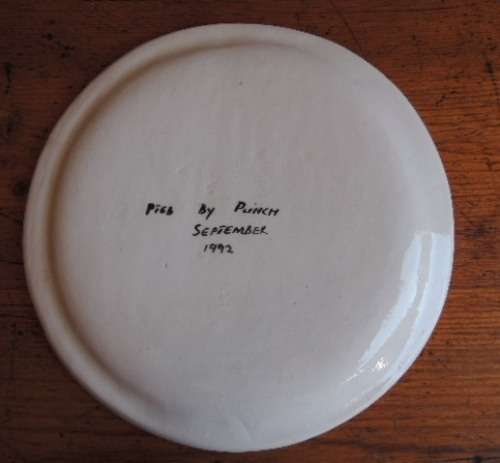 ARDMORE POTTERY CHARGER - "KHANGEROO"