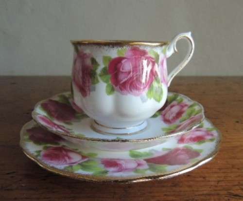 ROYAL ALBERT SIX TRIOS - "OLD ENGLISH ROSE"  (Reduced)