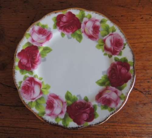 ROYAL ALBERT SIX TRIOS - "OLD ENGLISH ROSE"  (Reduced)