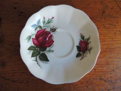 ROYAL ALBERT SAUCER - "SWEETHEART ROSES SERIES - "PATRICIA"