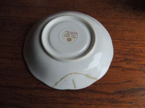 ROYAL ALBERT ASSORTED ITEMS - FOR RESTORING