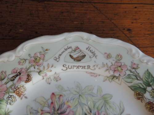 ROYAL DOULTON BRAMBLY HEDGE PLATE 21 CM - "SUMMER"