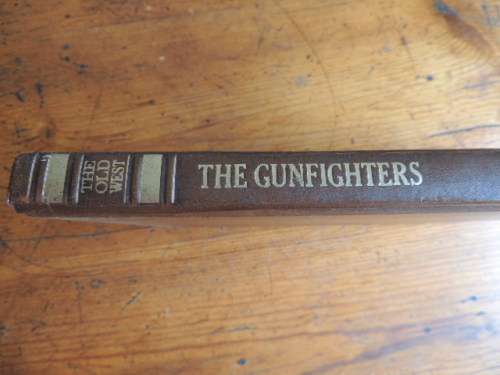 THE OLD WEST - "THE GUNFIGHTERS" embossed leather cover