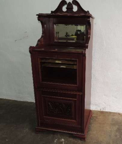 EDWARDIAN MAHOGANY MUSIC CABINET