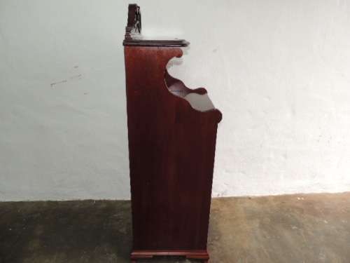 EDWARDIAN MAHOGANY MUSIC CABINET