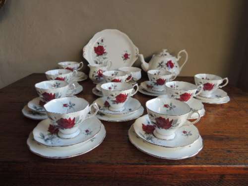 ROYAL ALBERT TEA SET 40 Pieces - "SWEET ROMANCE" (12 Trios plus teapot) SPECTACULAR!!!